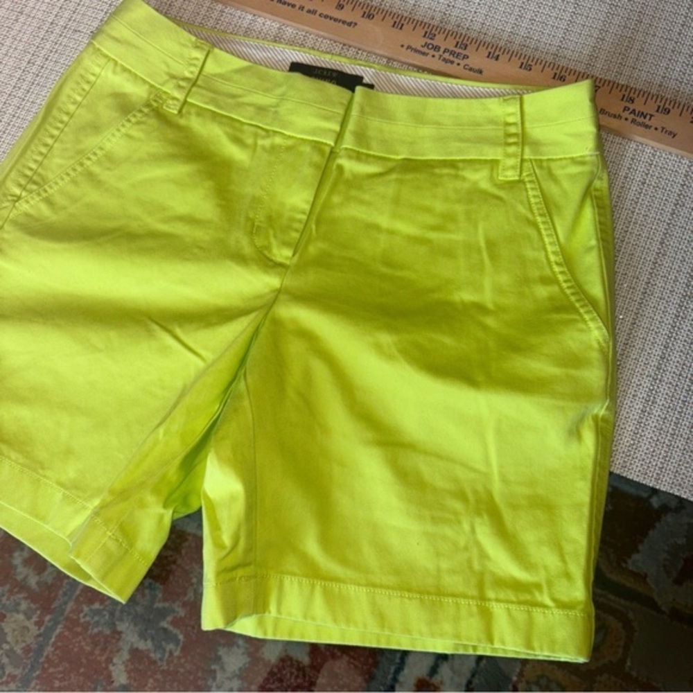 J. CREW Lime chino twill dress shorts women’s size 2/28